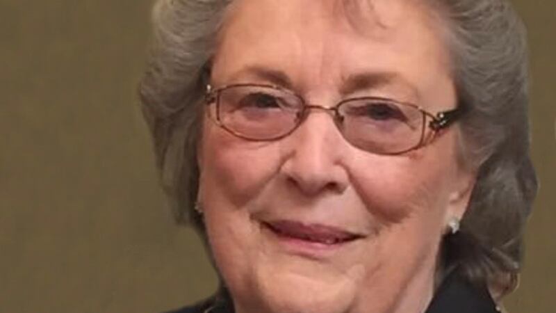 Loretta Grace McElwee