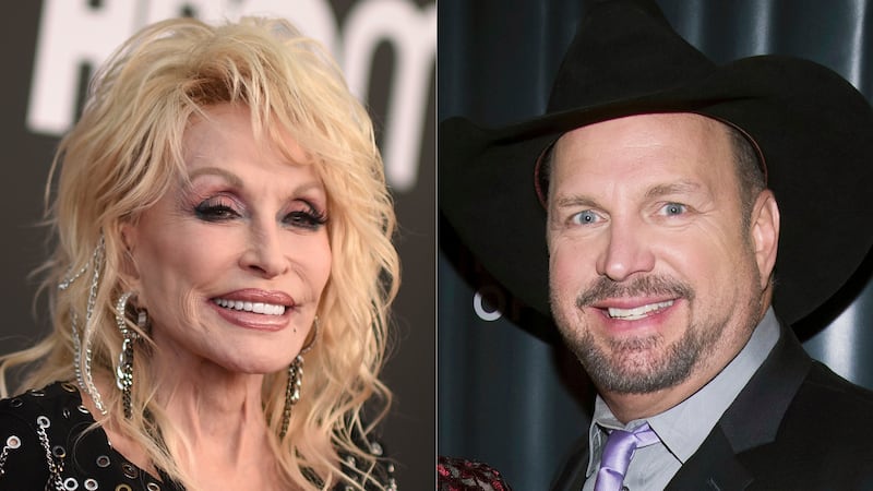 Dolly Parton appears at the Rock & Roll Hall of Fame Induction Ceremony in Los Angeles on Nov....