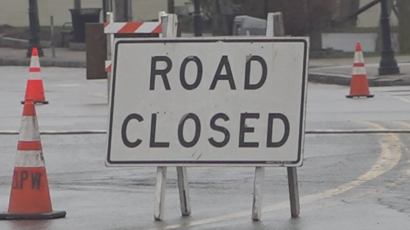 Road Closed sign